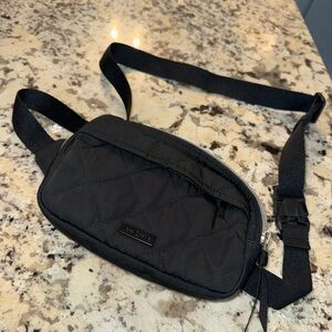 Vera Bradley Black Quilted Wristlet